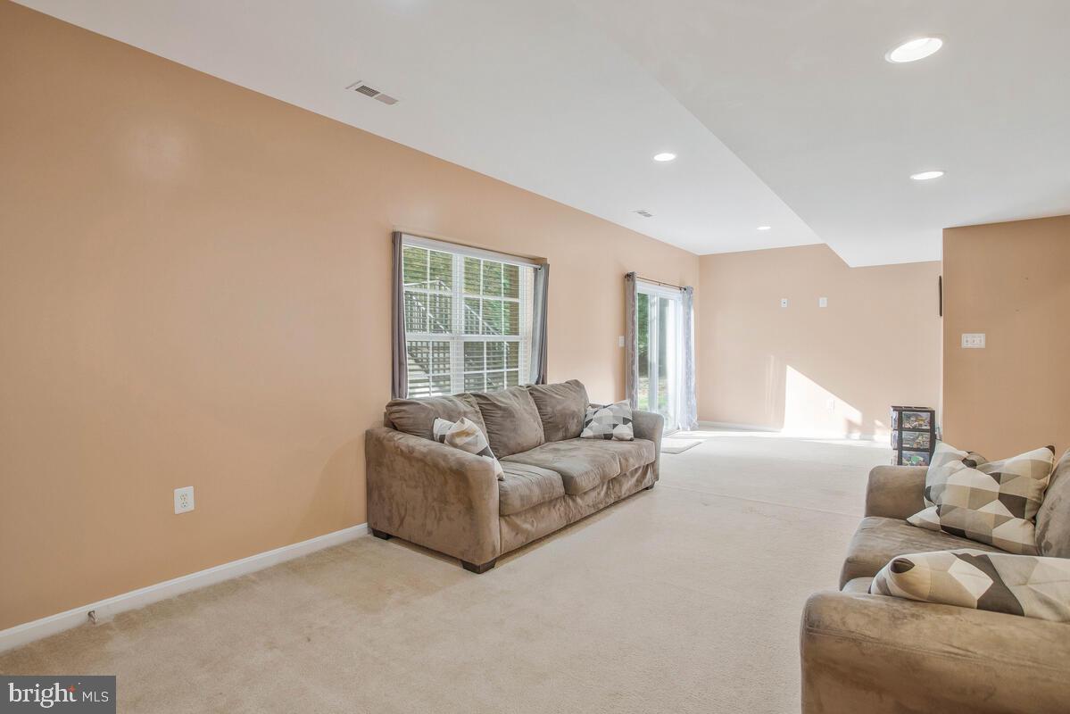 2010 Baythorne Road Prince Frederick, MD 20678 - Photo 37 of 47