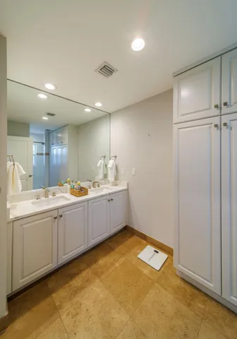 $20,000 | 225 Russlyn Drive, West Palm Beach, FL 33405