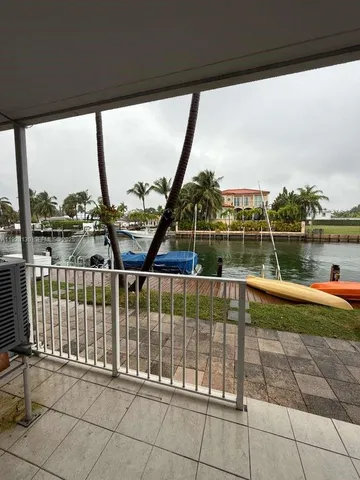 $1,700 | 2225 Northeast 123rd Street, Unit 104, North Miami, FL 33181