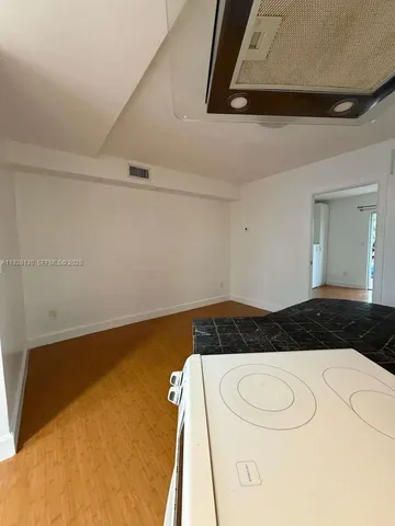 $1,700 | 2225 Northeast 123rd Street, Unit 104, North Miami, FL 33181