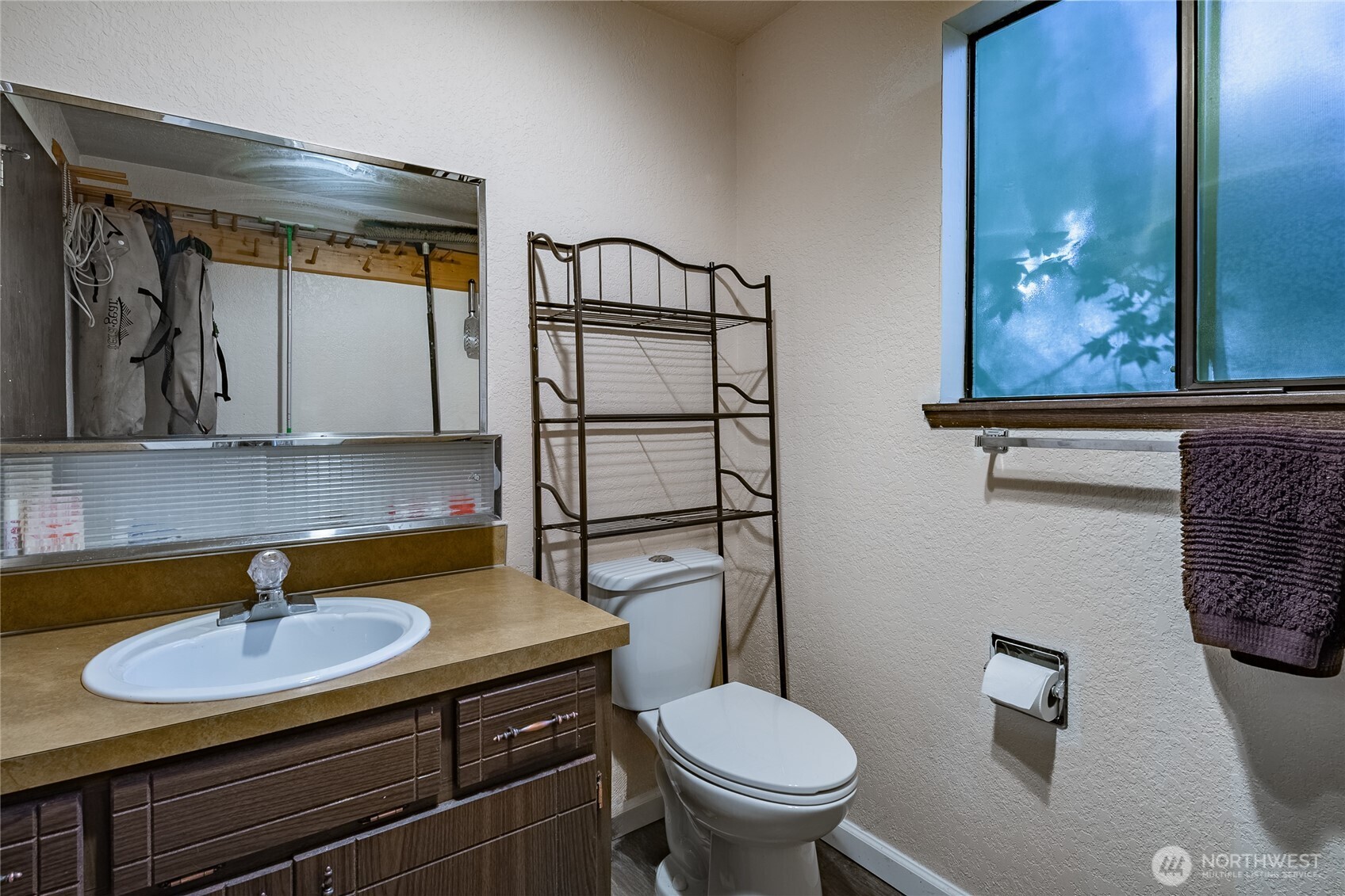 7018 Olympus Way Glacier, WA 98244 - Photo 14 of 35