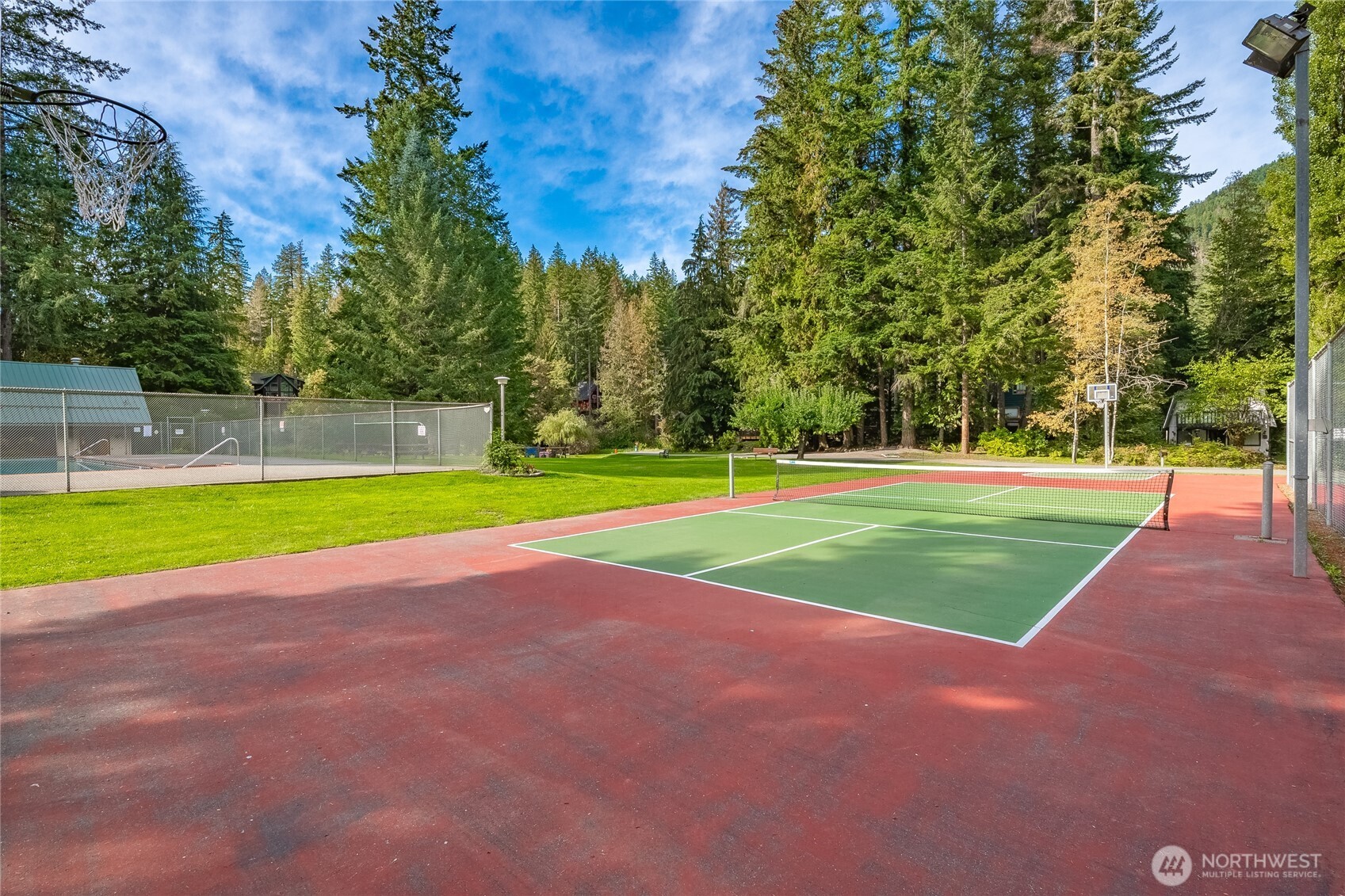 7018 Olympus Way Glacier, WA 98244 - Photo 31 of 35