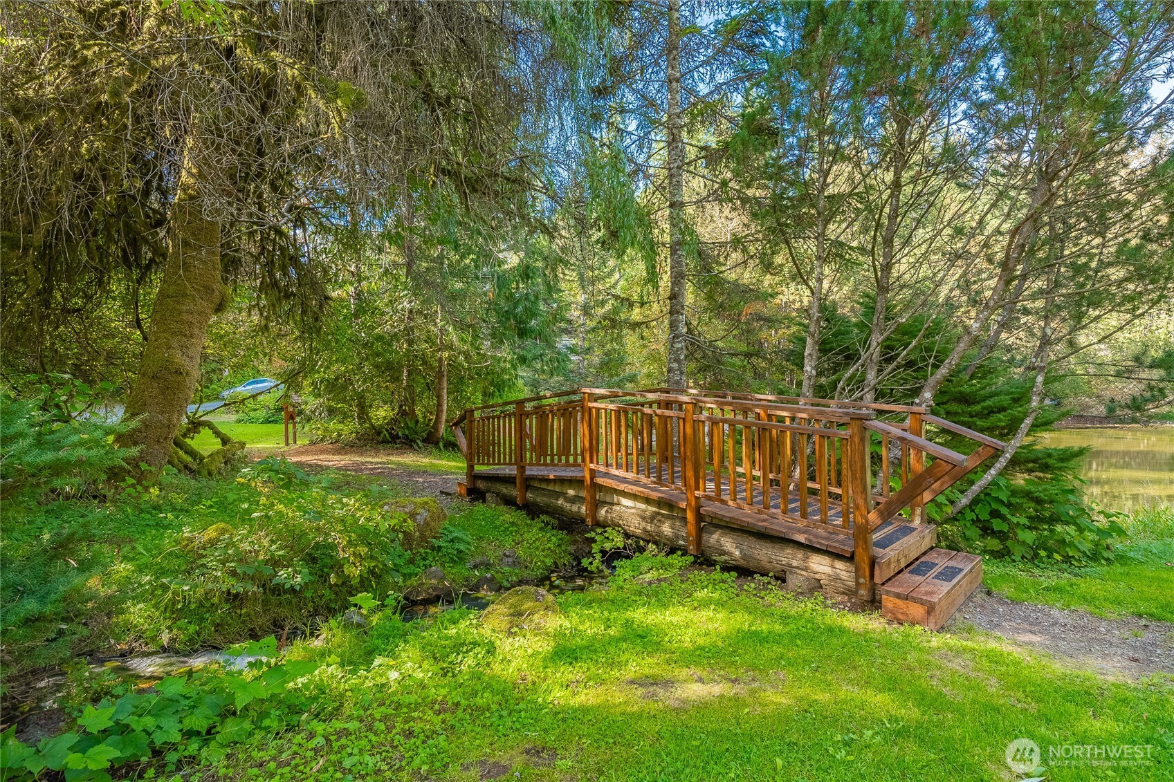 7018 Olympus Way Glacier, WA 98244 - Photo 33 of 35