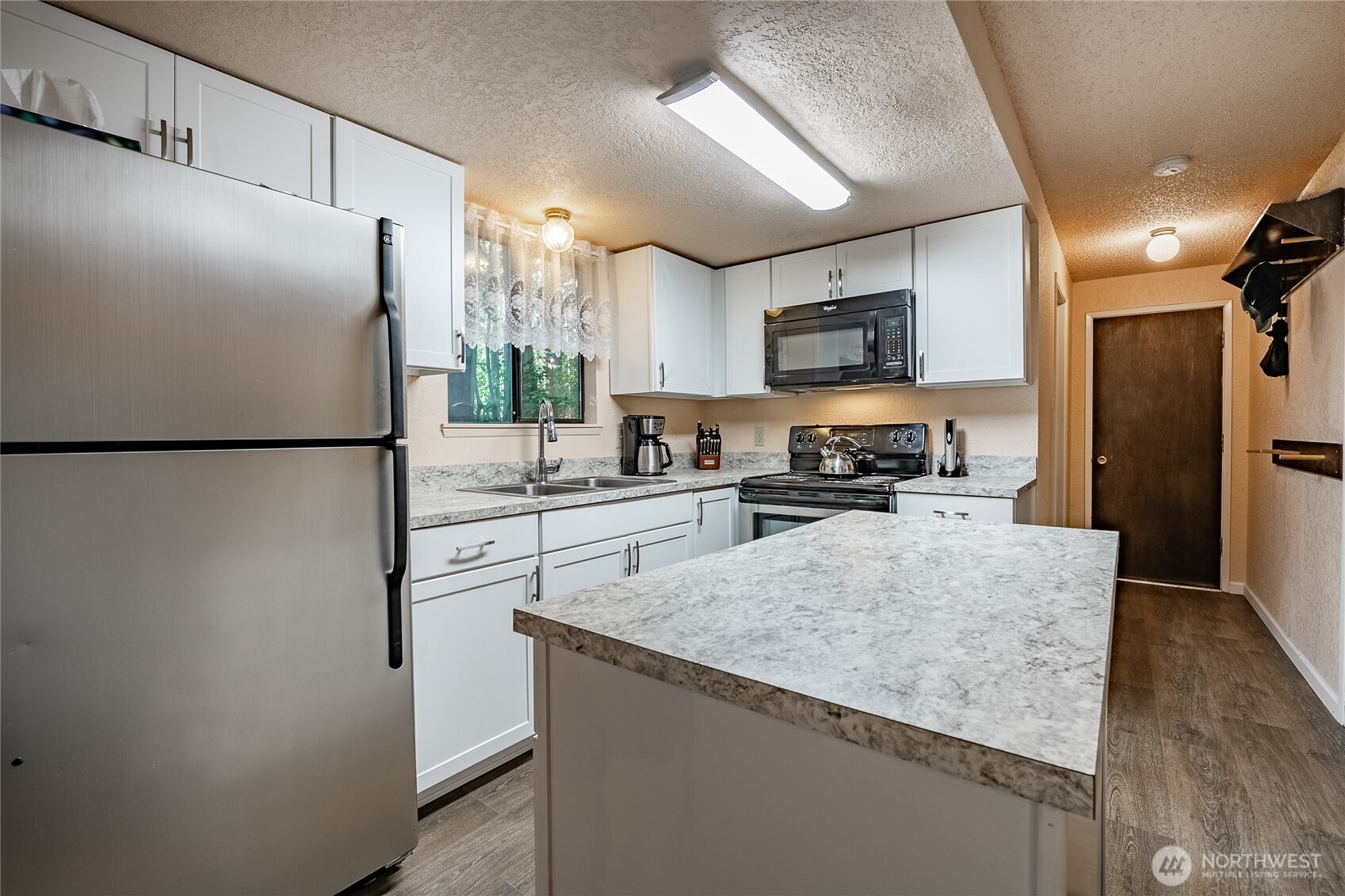 7018 Olympus Way Glacier, WA 98244 - Photo 9 of 35