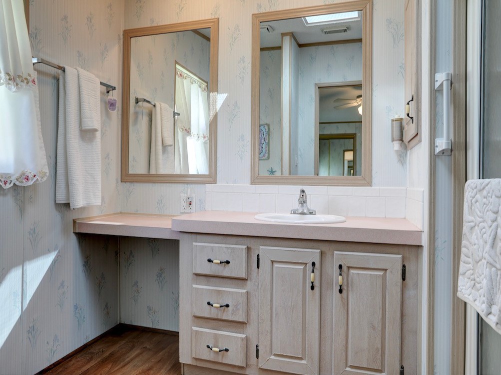 7574 Cedar Bark Road Micco, FL 32976 - Photo 13 of 27 Gallery Image 13