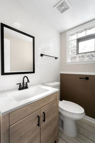 $218,900 | 14637 Vincennes Road, Harvey, IL 60426