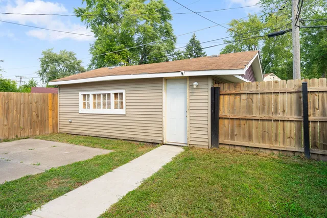 $218,900 | 14637 Vincennes Road, Harvey, IL 60426