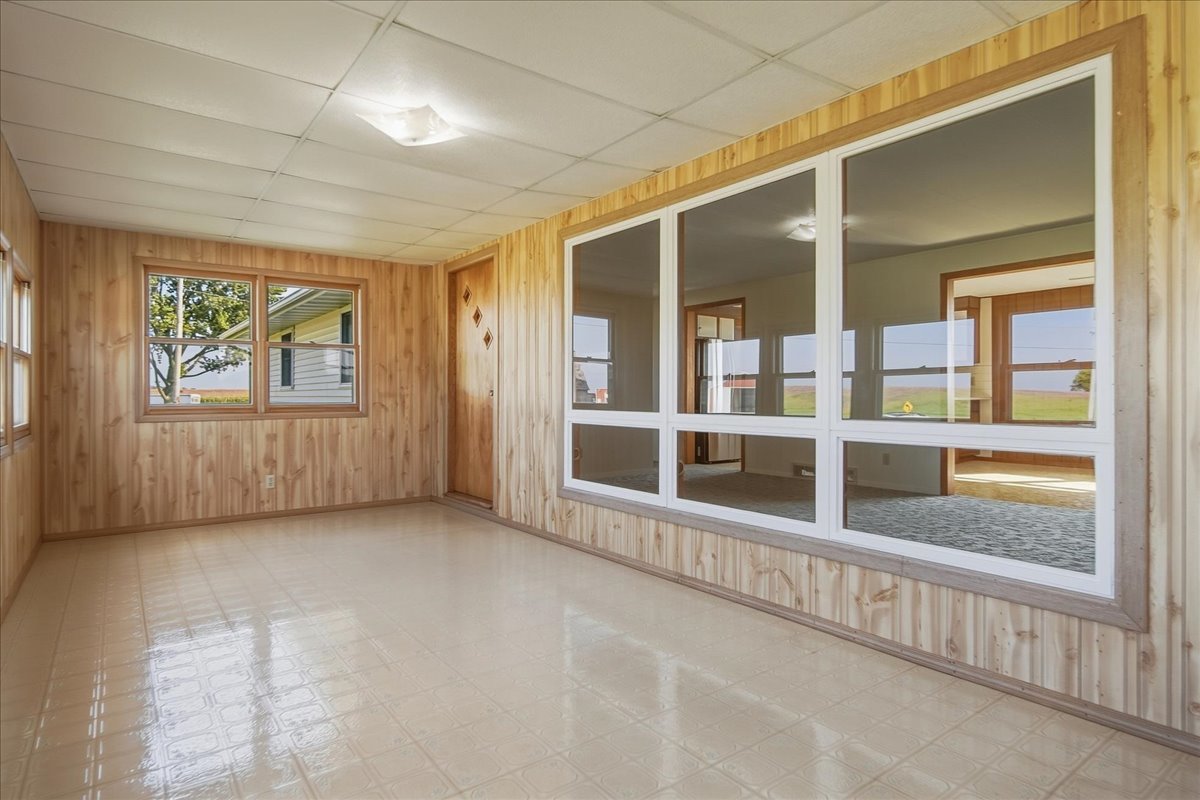 15661 Moline Road Lyndon, IL 61261 - Photo 21 of 42 Gallery Image 21