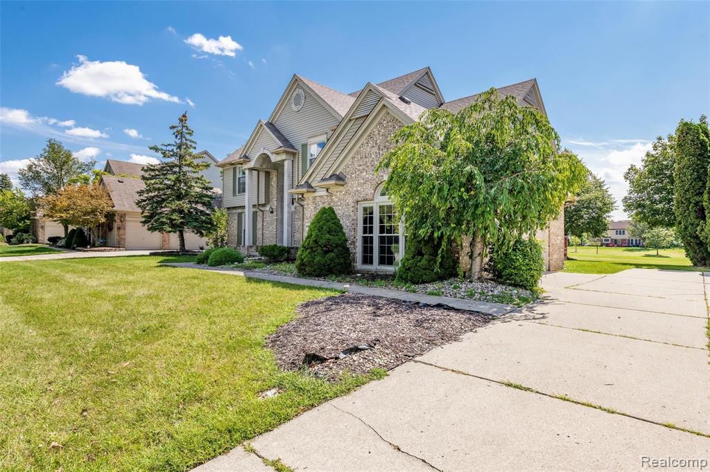 46617 Mornington Road Canton, MI 48188 - Photo 8 of 44