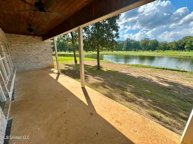 $439,900 | 414 Audubon Woods, Canton, MS 39046