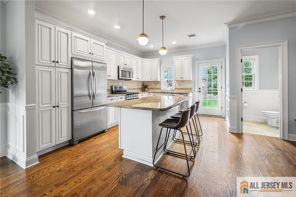 255 Walnut Street Westfield, NJ 07090 - Photo 11 of 45