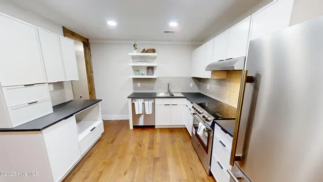 $499,900 | 124 Jefferson Street, Beaufort, NC 28516