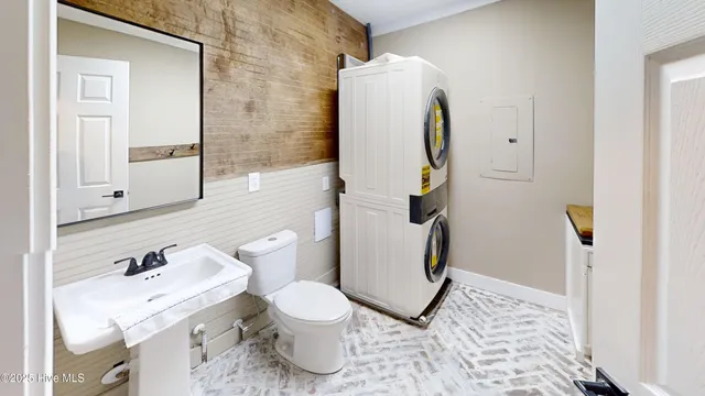 $499,900 | 124 Jefferson Street, Beaufort, NC 28516