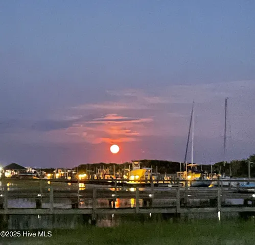 $499,900 | 124 Jefferson Street, Beaufort, NC 28516