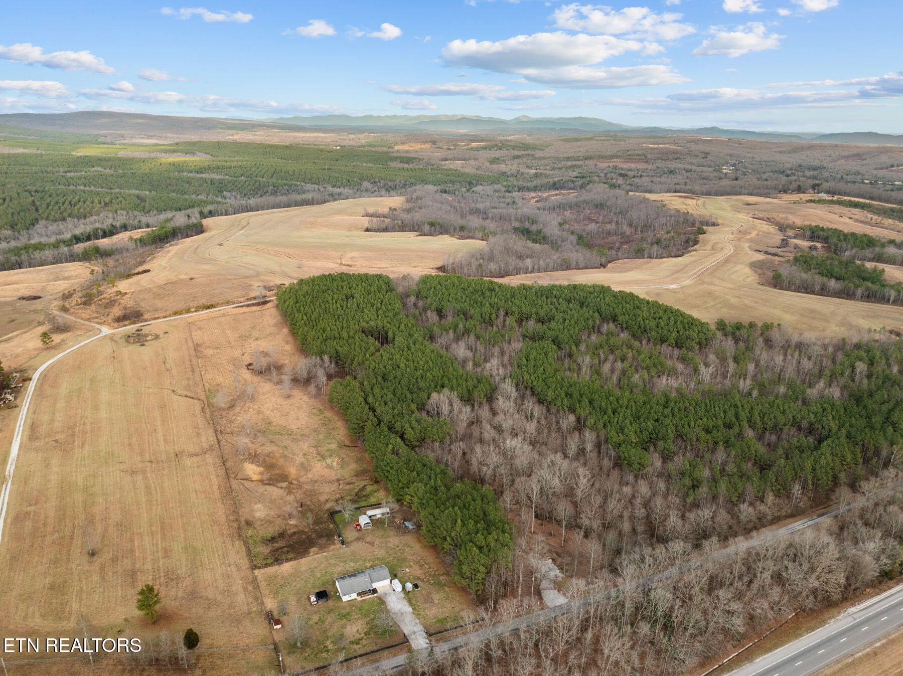 185 Mt Vernal Road Rockwood, TN 37854 - Photo 3 of 28 IMG_8788