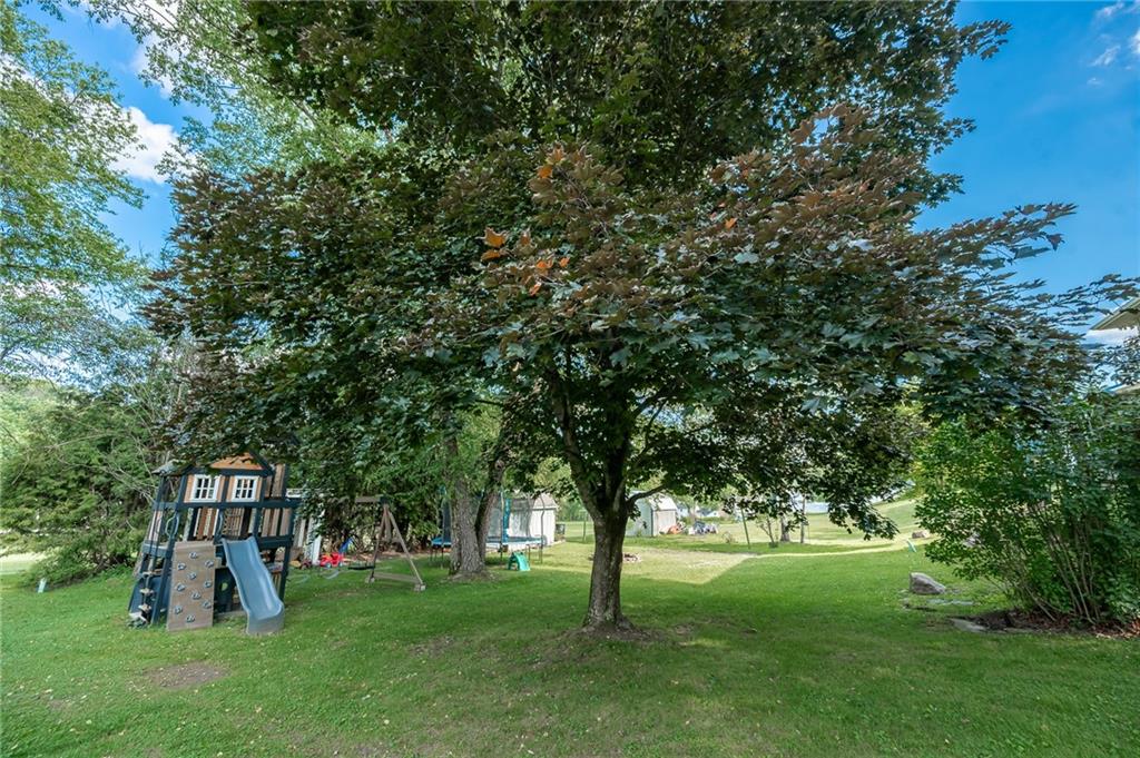 202 Locust Street Rural Valley, PA 16249 - Photo 41 of 43