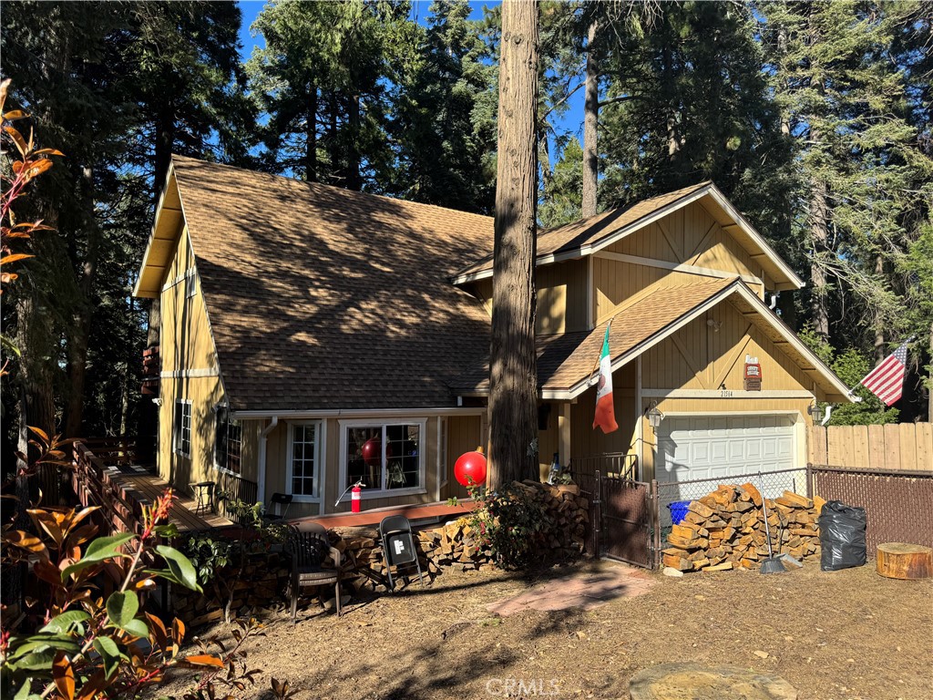 21564 Jobs Peak Road Cedarpines Park, CA 92322 - Photo 1 of 25 Front view of home with a good size flat front yard