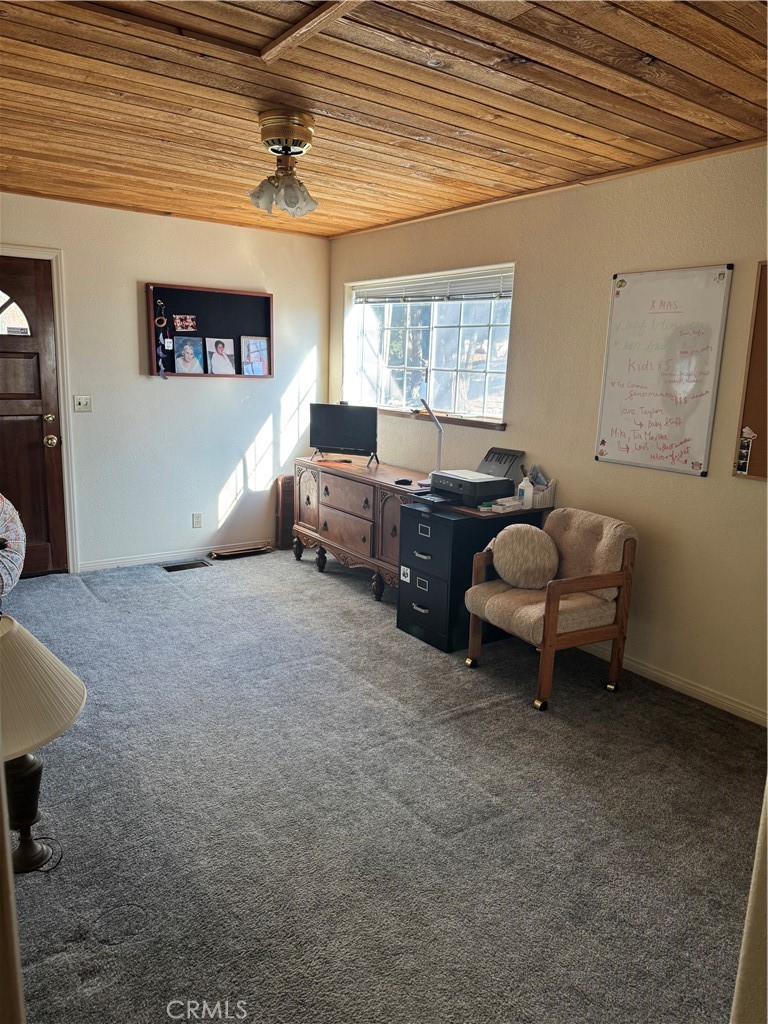 21564 Jobs Peak Road Cedarpines Park, CA 92322 - Photo 20 of 25