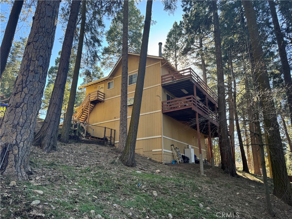 21564 Jobs Peak Road Cedarpines Park, CA 92322 - Photo 5 of 25 Right side view from the bottom