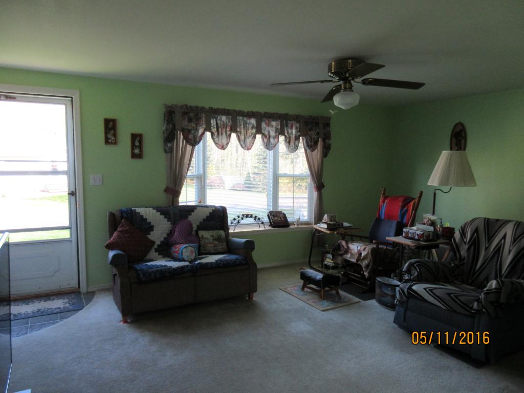 9 Hawaii Lane Rochester, NH 03867 - Photo 5 of 17