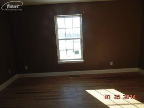 712 West Church Road Morrice, MI 48857 - Photo 6 of 27 20391855-5.JPG