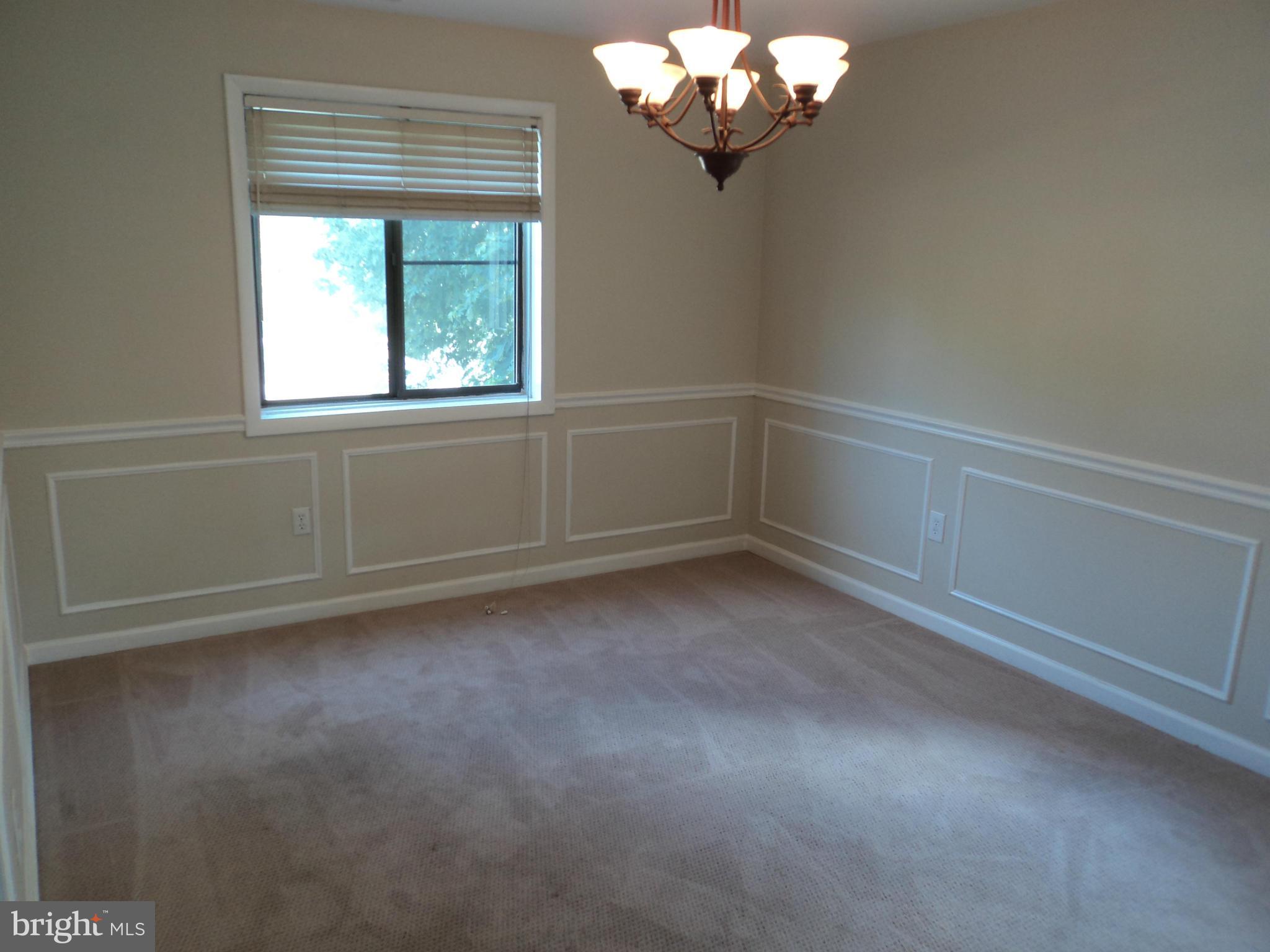 8012 Northumberland Road Springfield, VA 22153 - Photo 15 of 27 Dining Room