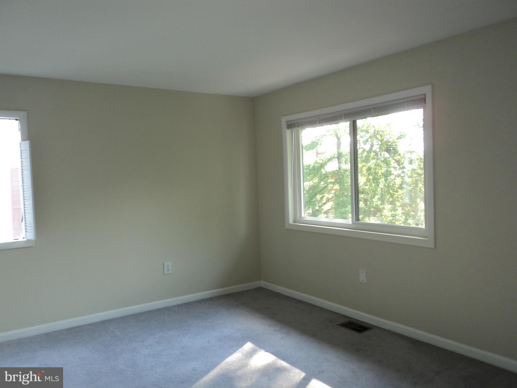 8012 Northumberland Road Springfield, VA 22153 - Photo 20 of 27 Bedroom (Master)