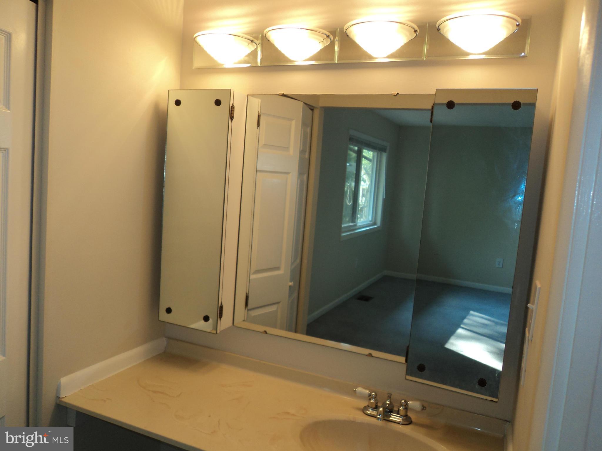 8012 Northumberland Road Springfield, VA 22153 - Photo 7 of 27 Bath (Master)