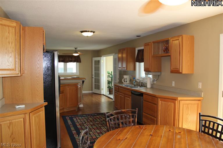 217 Cedar Point Road Sandusky, OH 44870 - Photo 6 of 16