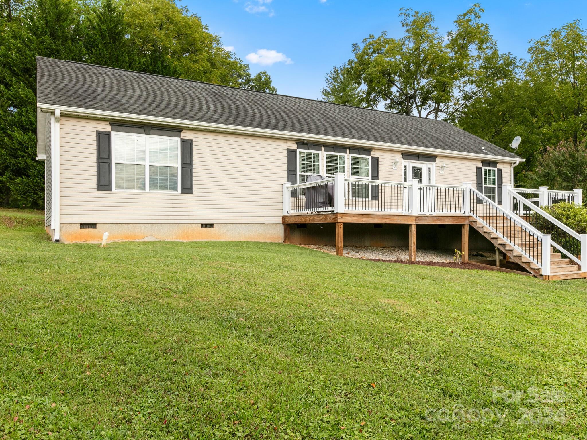 93 Israel Road Candler, NC 28715 - Photo 29 of 32 Gallery Image 29