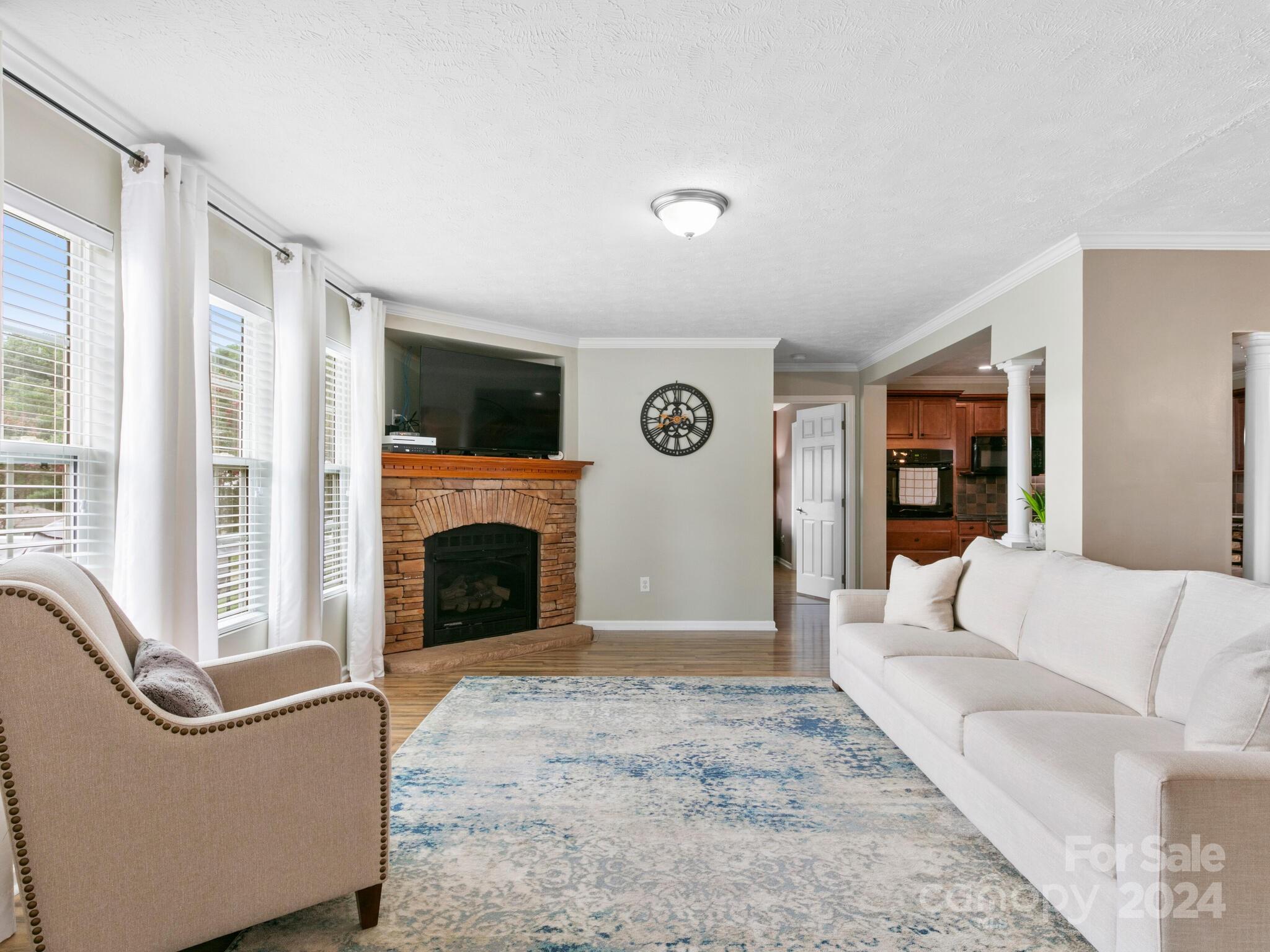93 Israel Road Candler, NC 28715 - Photo 7 of 32 Gallery Image 7