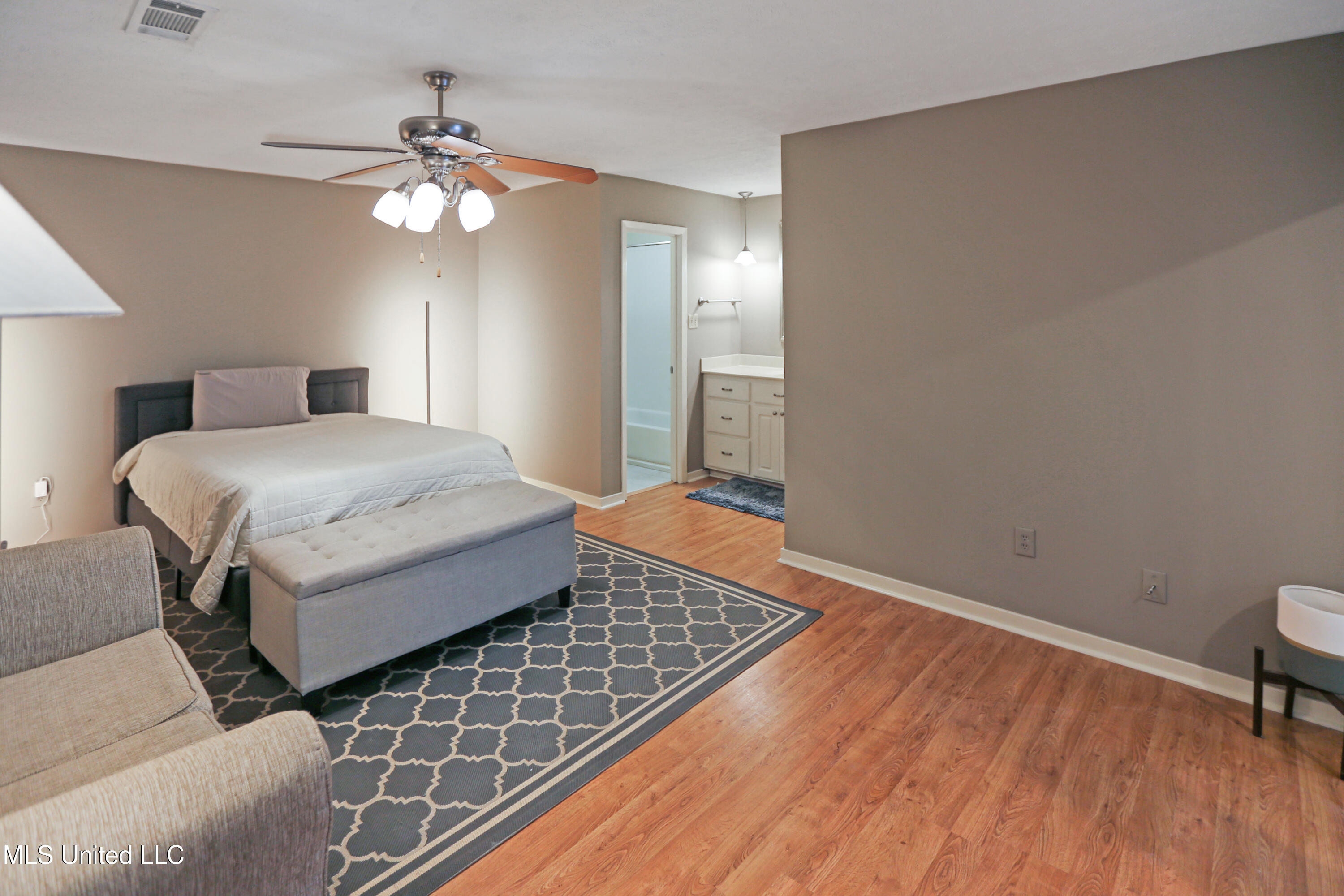 459 Longwood Trail Madison, MS 39110 - Photo 15 of 29 459 Longwood Trail - 10