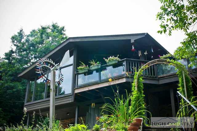 382 Broadstone Road Banner Elk, NC 28604 - Photo 23 of 36 Gallery Image 23