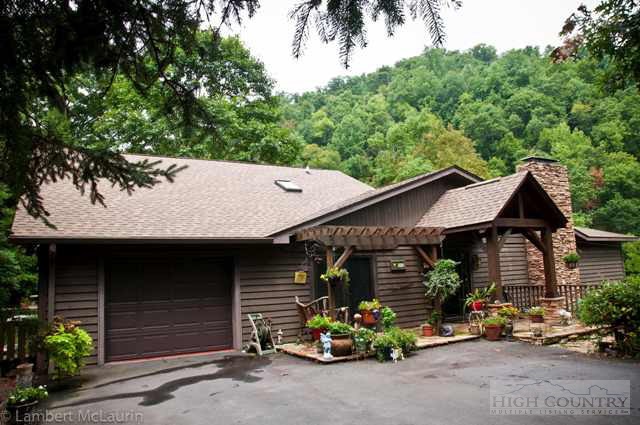 382 Broadstone Road Banner Elk, NC 28604 - Photo 26 of 36 Gallery Image 26