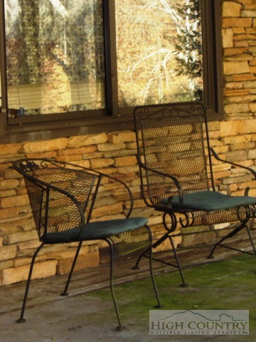 382 Broadstone Road Banner Elk, NC 28604 - Photo 9 of 36 Gallery Image 9