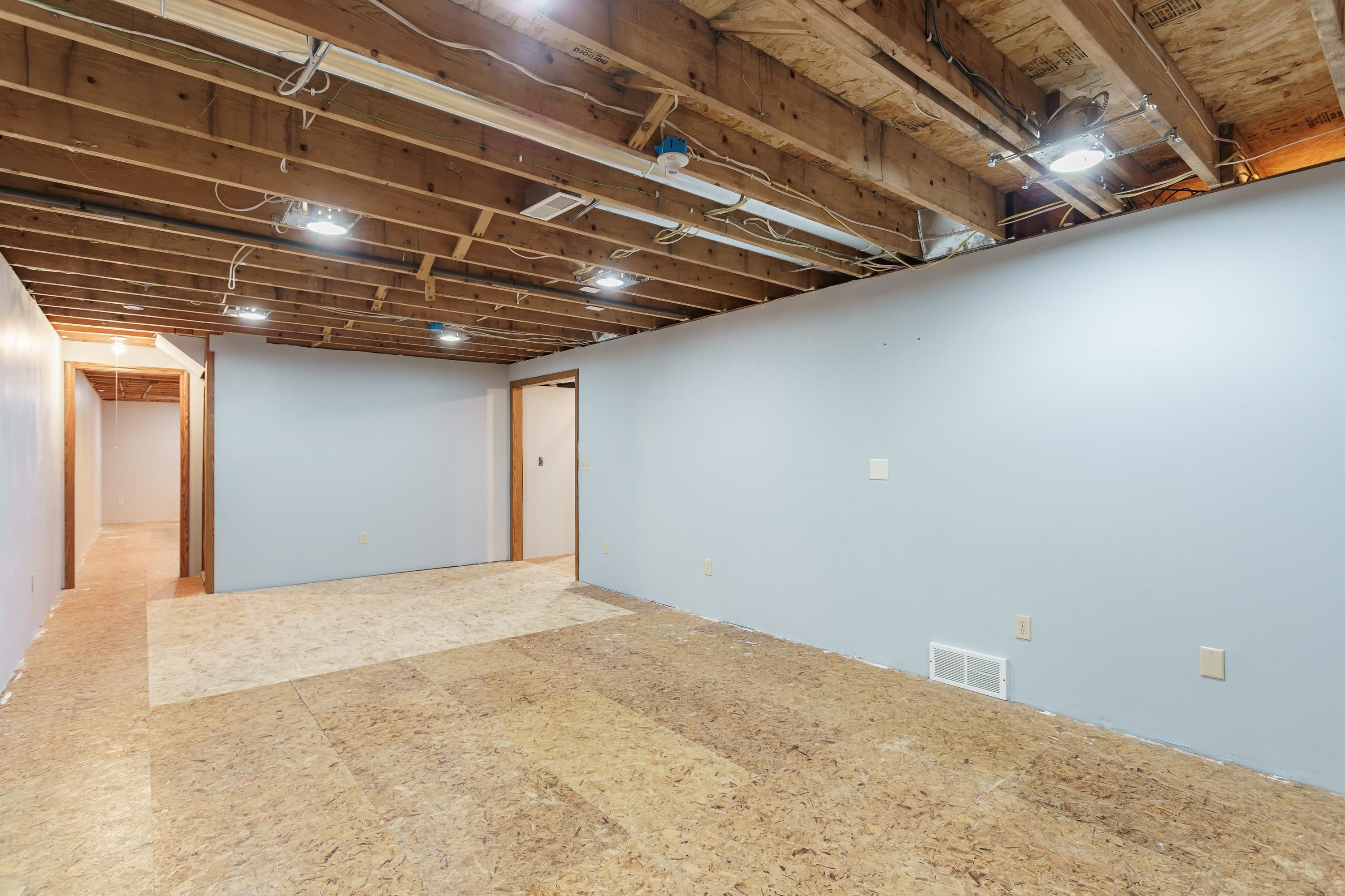 13294 Weatherfield Way Roscoe, IL 61073 - Photo 32 of 38 a view of room