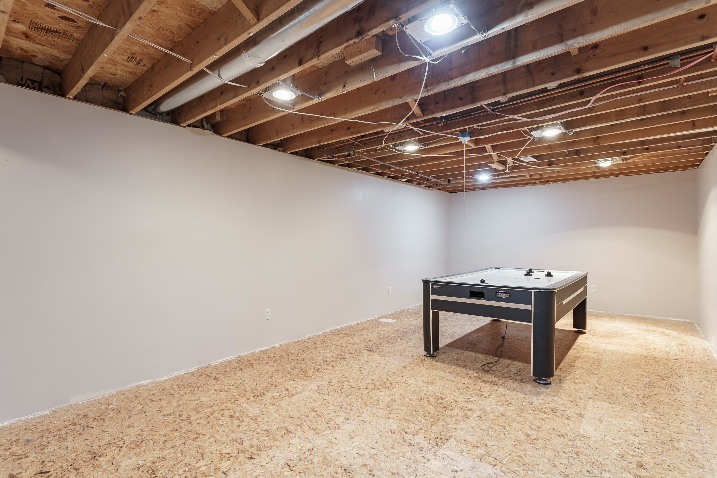 13294 Weatherfield Way Roscoe, IL 61073 - Photo 35 of 38 a view of room