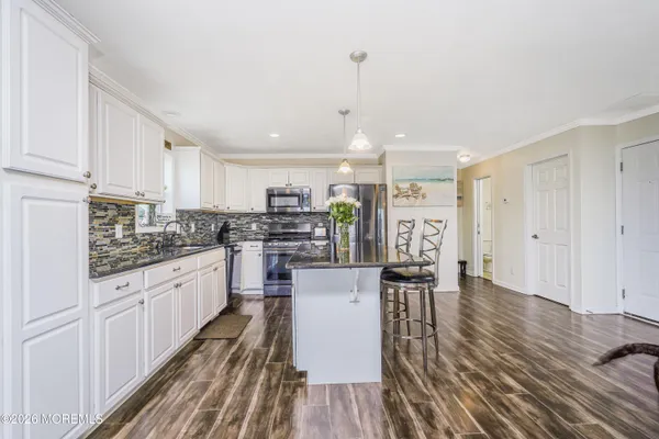 $799,900 | 607 Bay Avenue, Union Beach, NJ 07735