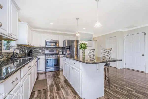 $799,900 | 607 Bay Avenue, Union Beach, NJ 07735