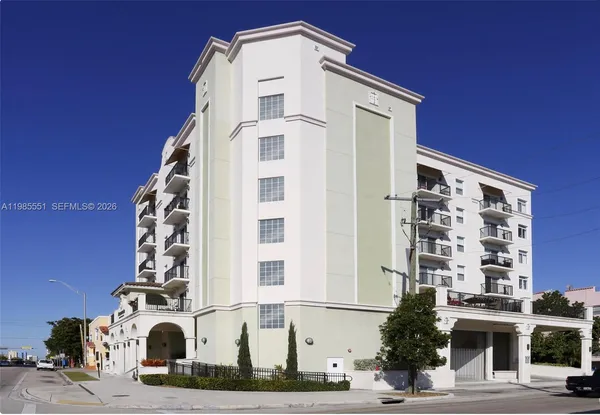 $1,990 | 435 Southwest 12th Avenue, Unit 605, Miami, FL 33130