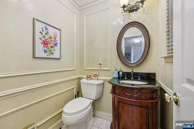 $692,000 | 26 Eider Court, Wayne, NJ 07470