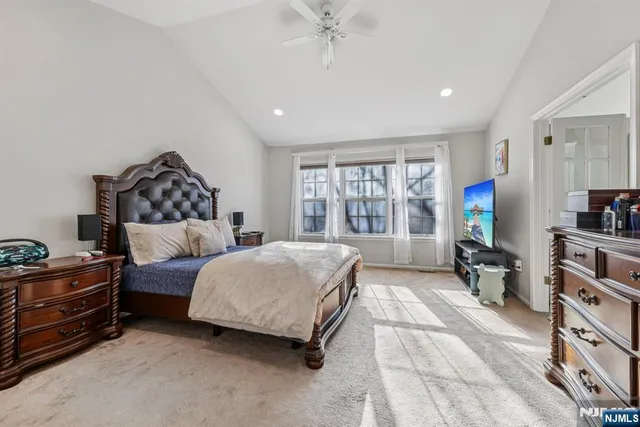 $692,000 | 26 Eider Court, Wayne, NJ 07470