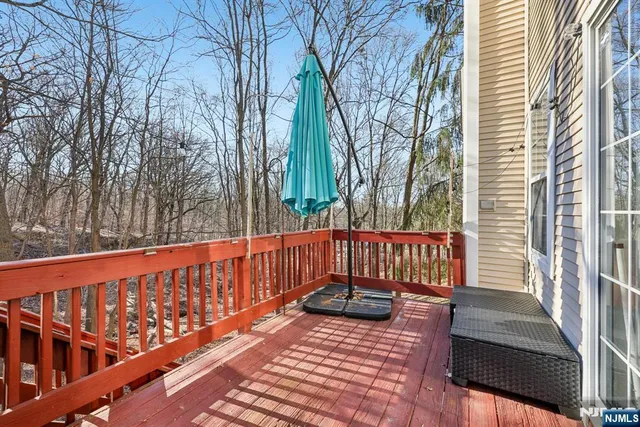 $692,000 | 26 Eider Court, Wayne, NJ 07470