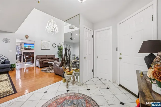 $692,000 | 26 Eider Court, Wayne, NJ 07470