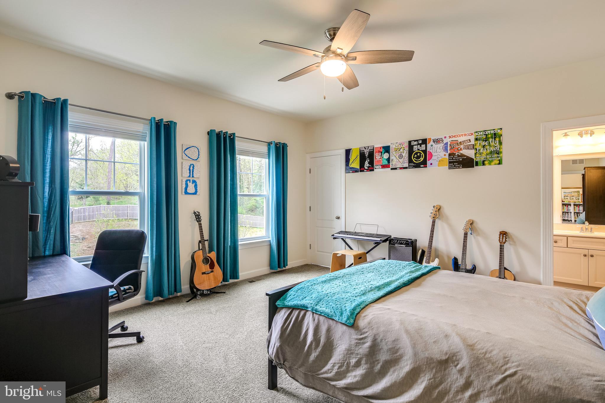 140 Moore Road Arnold, MD 21012 - Photo 20 of 37 Upper Level Bedroom #2