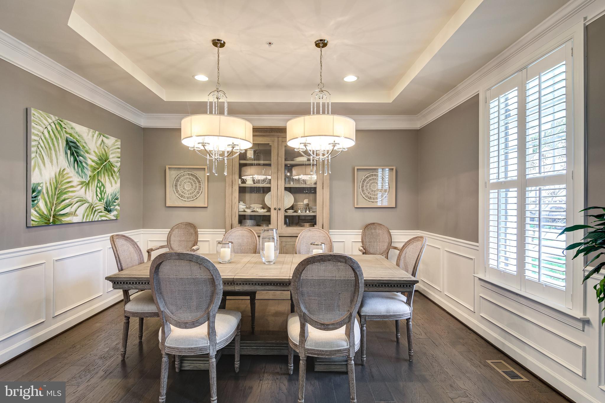 140 Moore Road Arnold, MD 21012 - Photo 4 of 37 Formal dining room