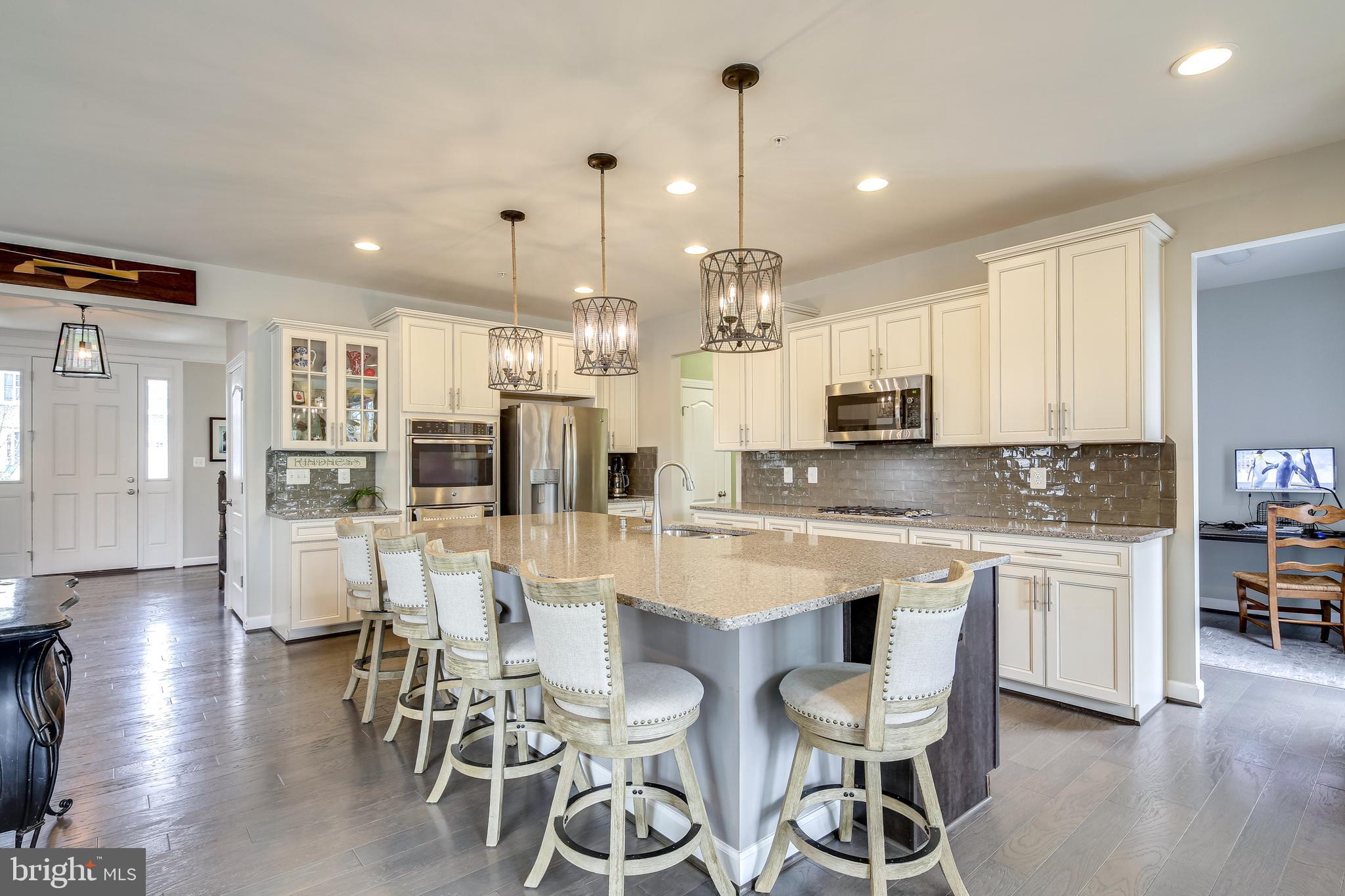 140 Moore Road Arnold, MD 21012 - Photo 8 of 37 Gallery Image 8