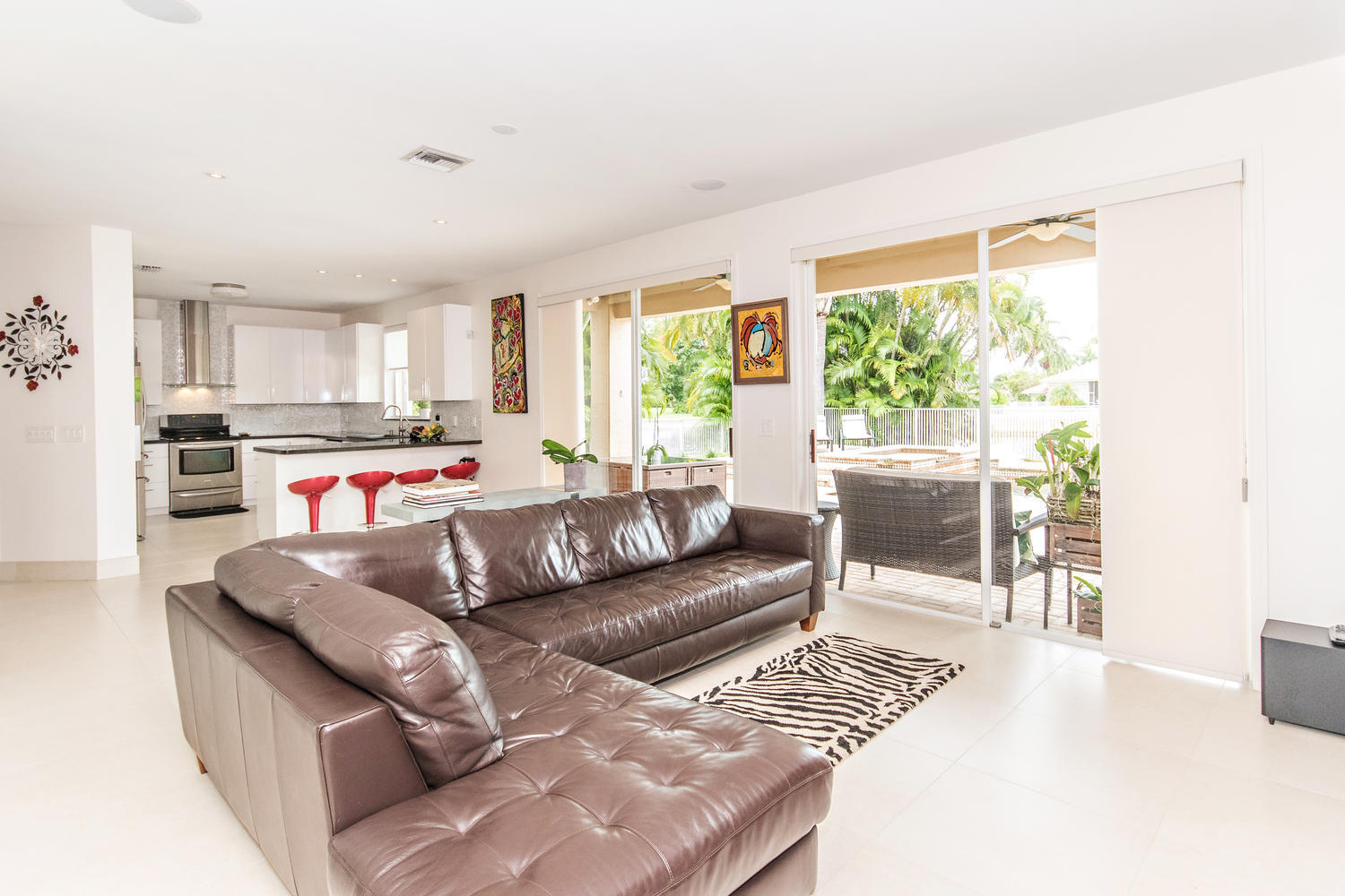 10912 Tea Olive Lane Boca Raton, FL 33498 - Photo 21 of 86 10912 Tea Olive Ln Boca Raton-large-019-