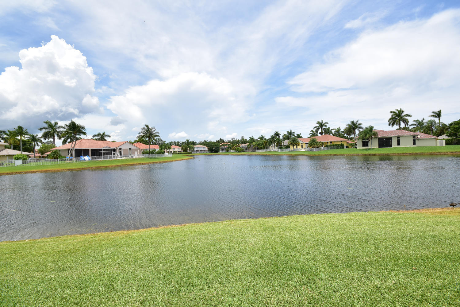 10912 Tea Olive Lane Boca Raton, FL 33498 - Photo 4 of 86 10912 Tea Olive Ln Boca Raton-large-067-