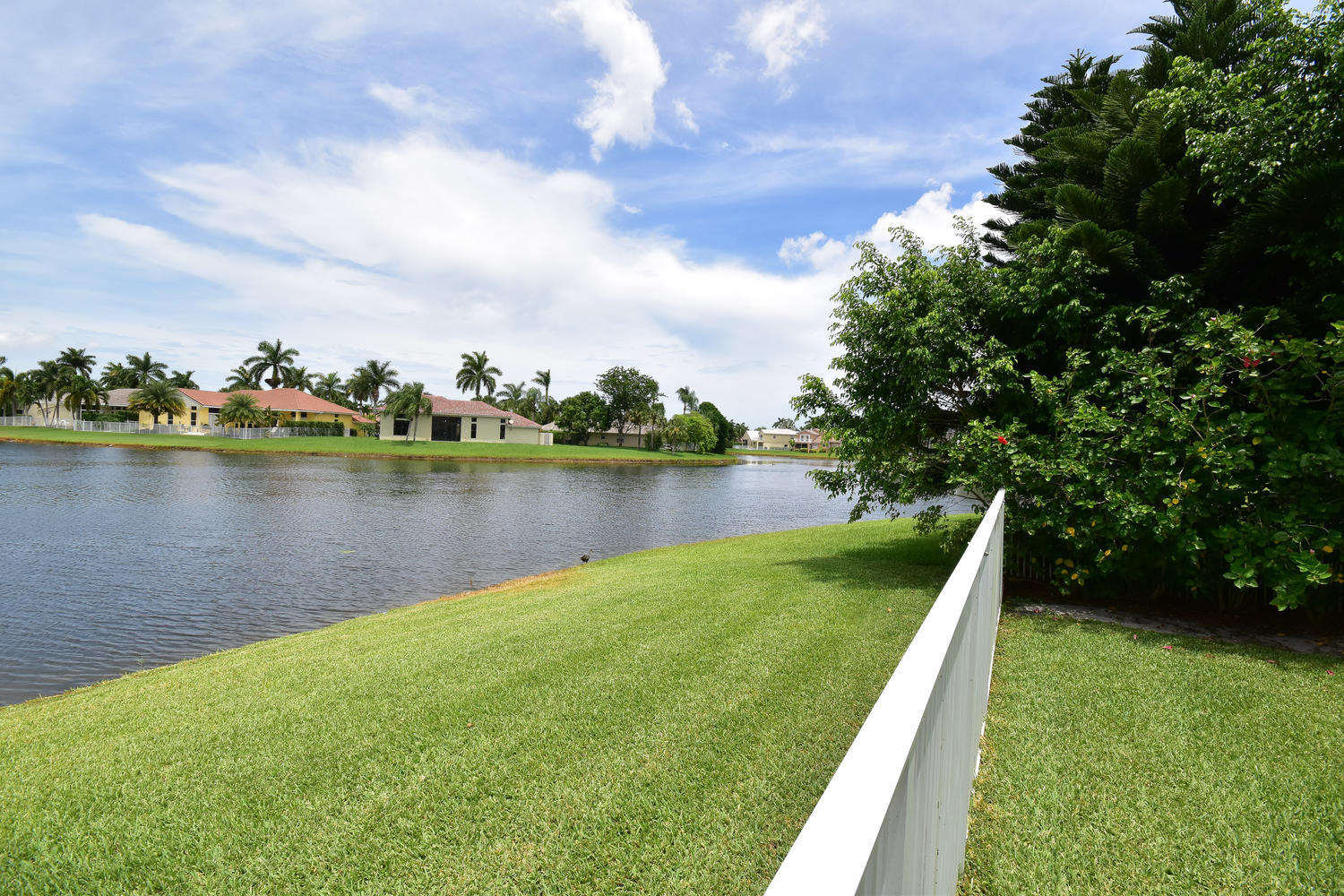 10912 Tea Olive Lane Boca Raton, FL 33498 - Photo 68 of 86 10912 Tea Olive Ln Boca Raton-large-069-
